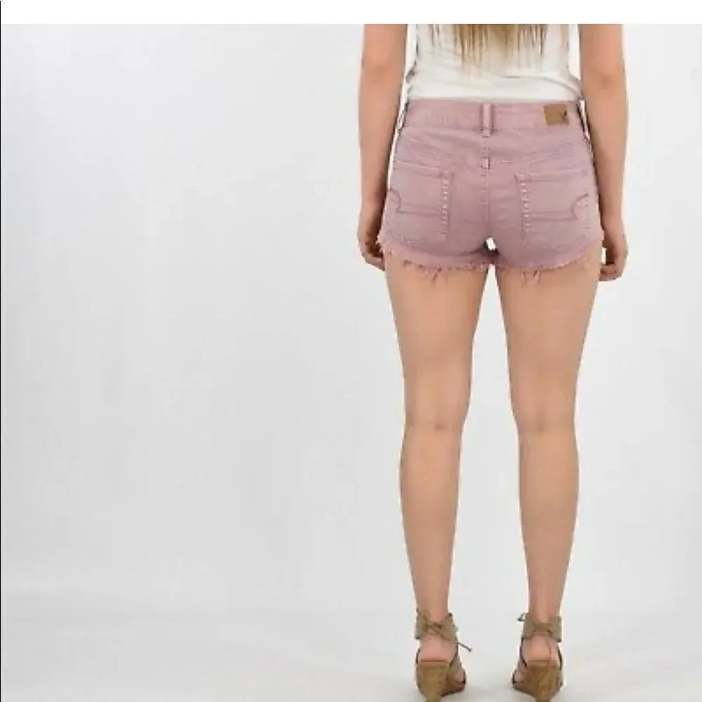 ✨AE Pink Low Rise Stretch Denim Booty Shorts✨